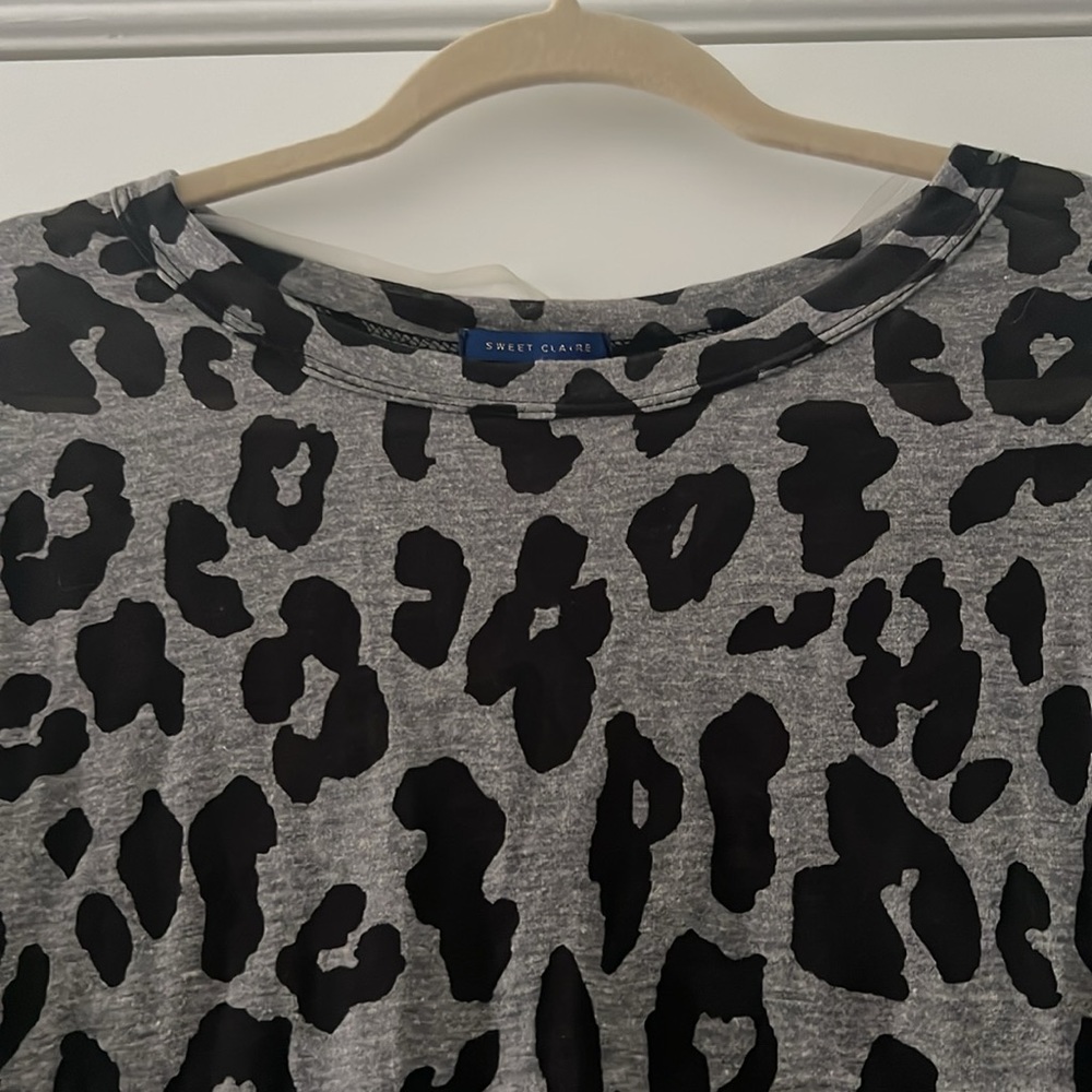 Cheetah top - Picture 2 of 3
